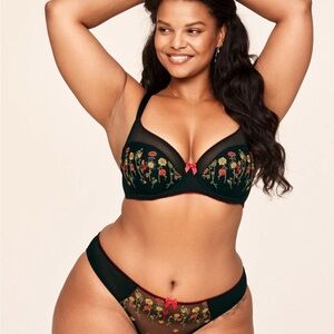 Adore Me Elie Contour Floral Embroidered Black Lingerie Plus Size Bra Button Set